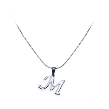 Ezüst nyaklánc M betűs medállal