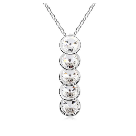 Fehér Swarovski® kristálysor medál ezüst lánccal