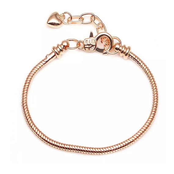 Pandora stílusú 17 cm hosszúságú rózsaarany karlánc