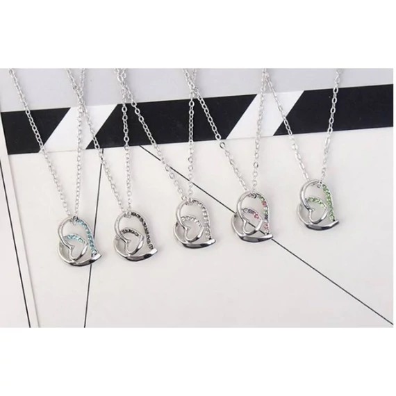Sokszínű Swarovski® kristályos szíves nyaklánc