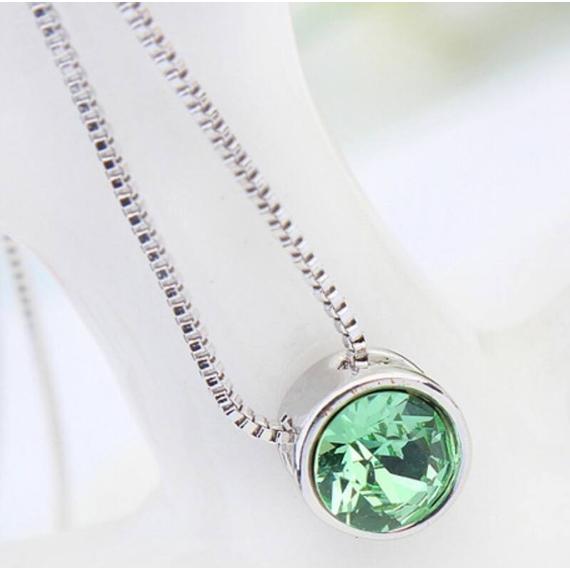 Egyszerű zöld Swarovski® kristályos nyaklánc