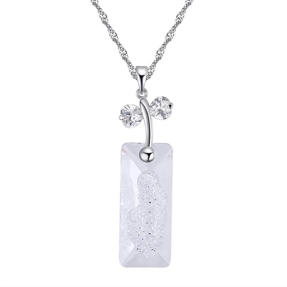 Fehér Swarovski® kristályos téglalap nyaklánc