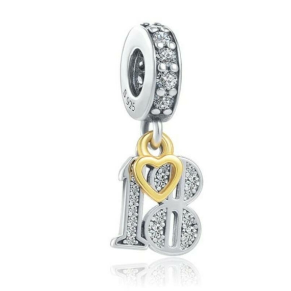Pandora stílusú 18-os számmal ellátott aranyozott ezüst charm