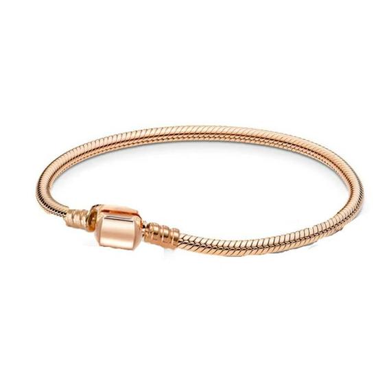 Pandora stílusú 21 cm hosszúságú rózsaarany karlánc