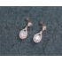 Kép 4/4 - Kerek cirkónia kristályokkal díszített rózsaarany esküvői fülbevaló